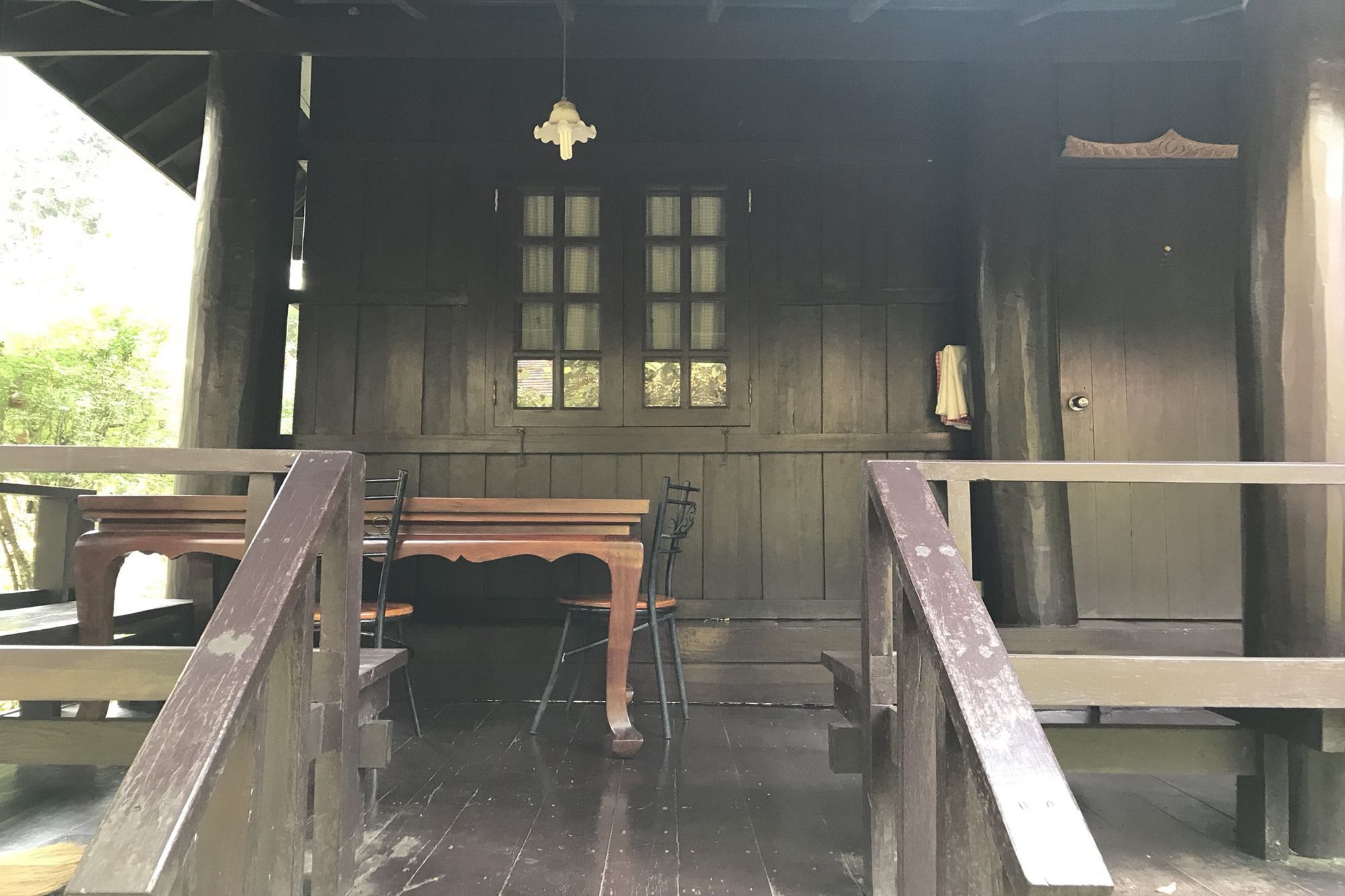 Darakorn Hill Lodge *